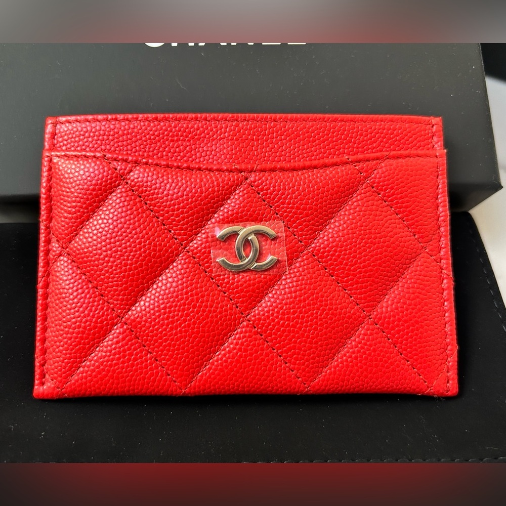 Classic Chanel Flat Card Holder - EUC